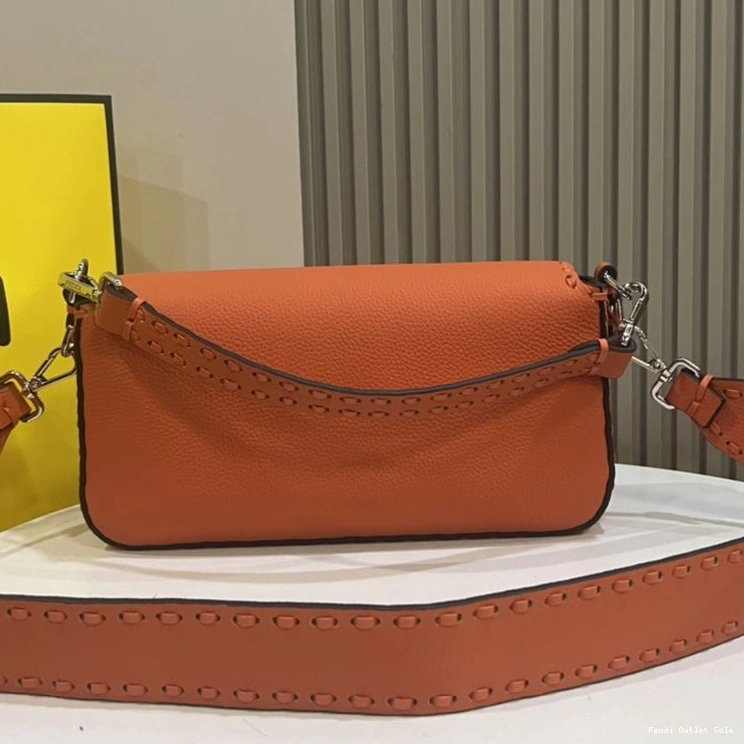 Cheap Selleria Cuoio Bag Fendi Baguette Medium In Romano Orange Leather 0720